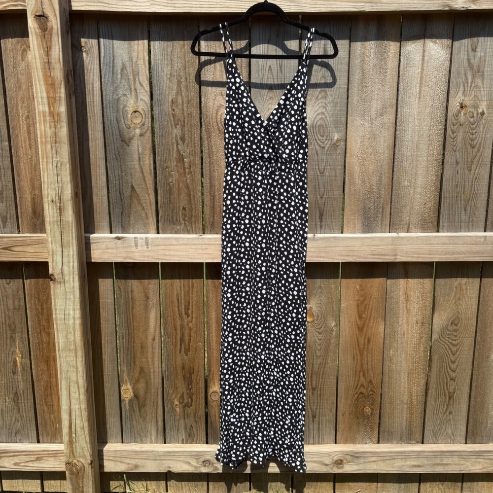 Forever 21 Black Cream Polka Dot Maxi Dress V-Neck Tie Back Medium NWT